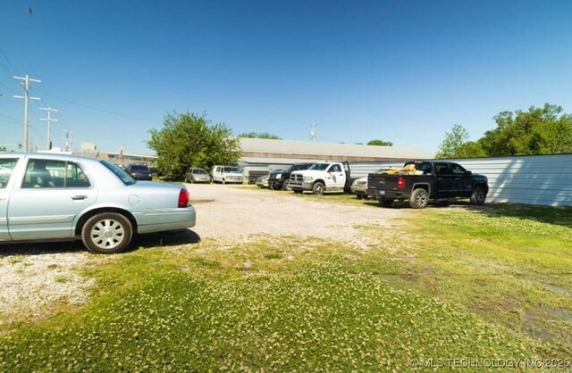 6133 E Admiral Pl, Tulsa, OK 74115
