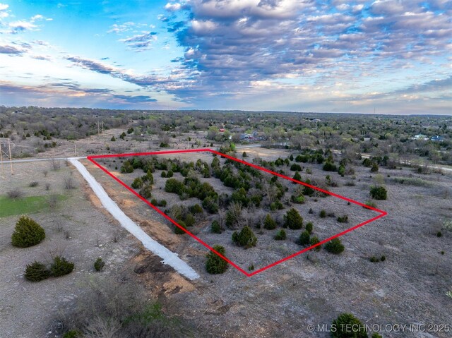 2 Hobbs Creek Rd, Collinsville, OK 74021