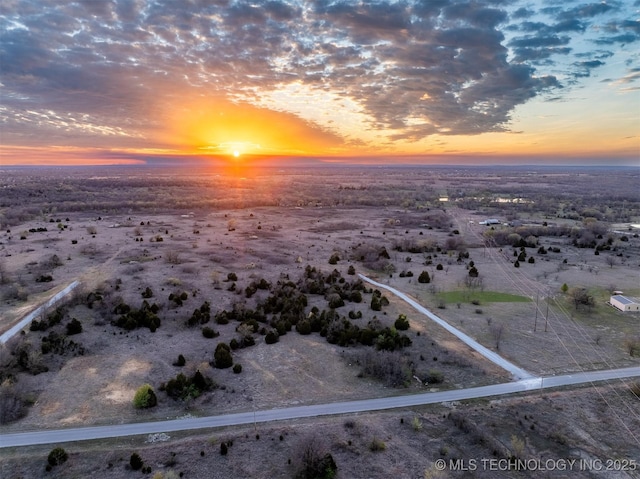 2 Hobbs Creek Rd, Collinsville, OK 74021