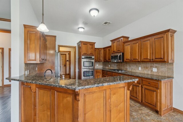917 Country Club Dr, Cushing, OK 74023 - photo 16