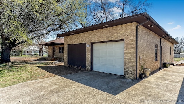 507 Chickasaw Ave, Terral, OK 73569 - photo 3