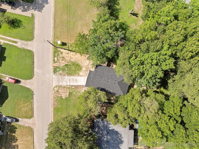 809 H NW, Ardmore, OK 73401 - drone / aerial view