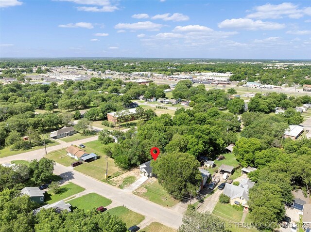 809 H NW, Ardmore, OK 73401 - bird's eye view of a tree filled landscape