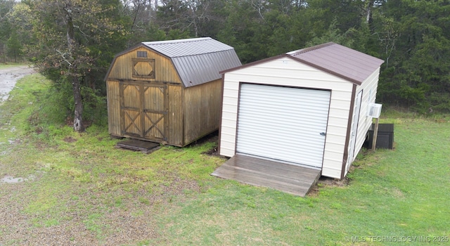 464888 E 1010th Rd, Sallisaw, OK 74955 - view of shed with a forest view