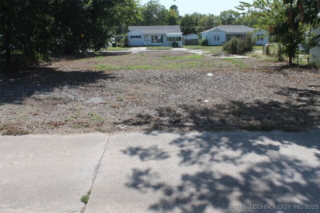 803 E Delaware Ave, Mcalester, OK 74501