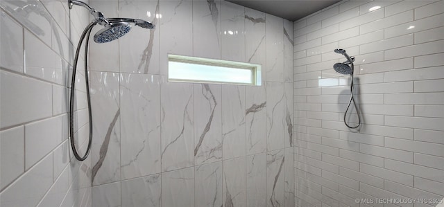 17078 S 11th W Ave, Glenpool, OK 74033 - full bath with a tile shower