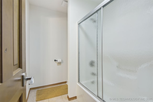 626 Countrywood Way, Sapulpa, OK 74066 - full bath with combined bath / shower with glass door and tile patterned floors