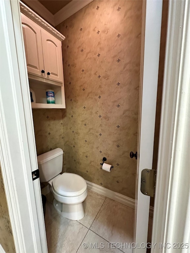 10213 S 88th E Ave, Tulsa, OK 74133 - bathroom featuring tile patterned flooring and wallpapered walls