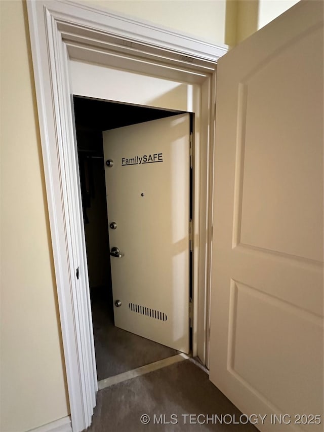 10213 S 88th E Ave, Tulsa, OK 74133 - view of closet