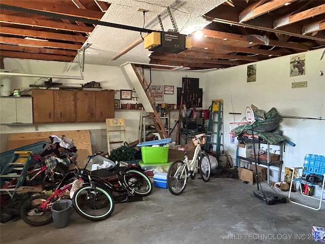 901 S Anthony St, Muskogee, OK 74403 - garage with a garage door opener