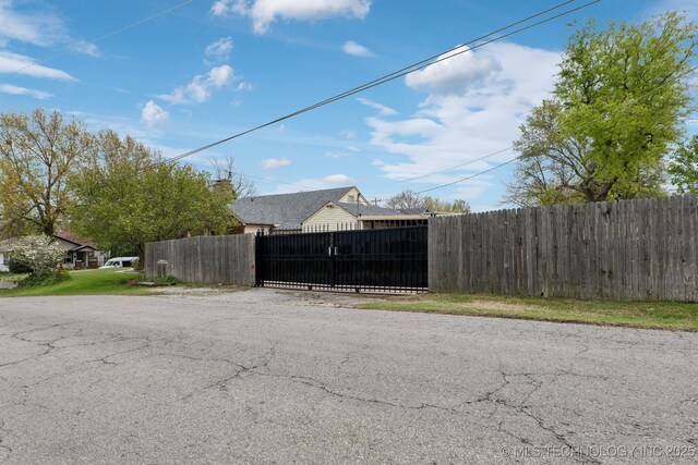 204 S Jamestown Ave, Tulsa, OK 74112 - photo 19