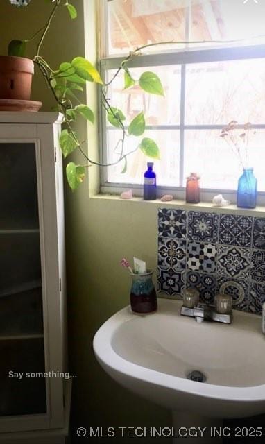 405 N Industrial Ave, Sand Springs, OK 74063 - bathroom featuring a sink