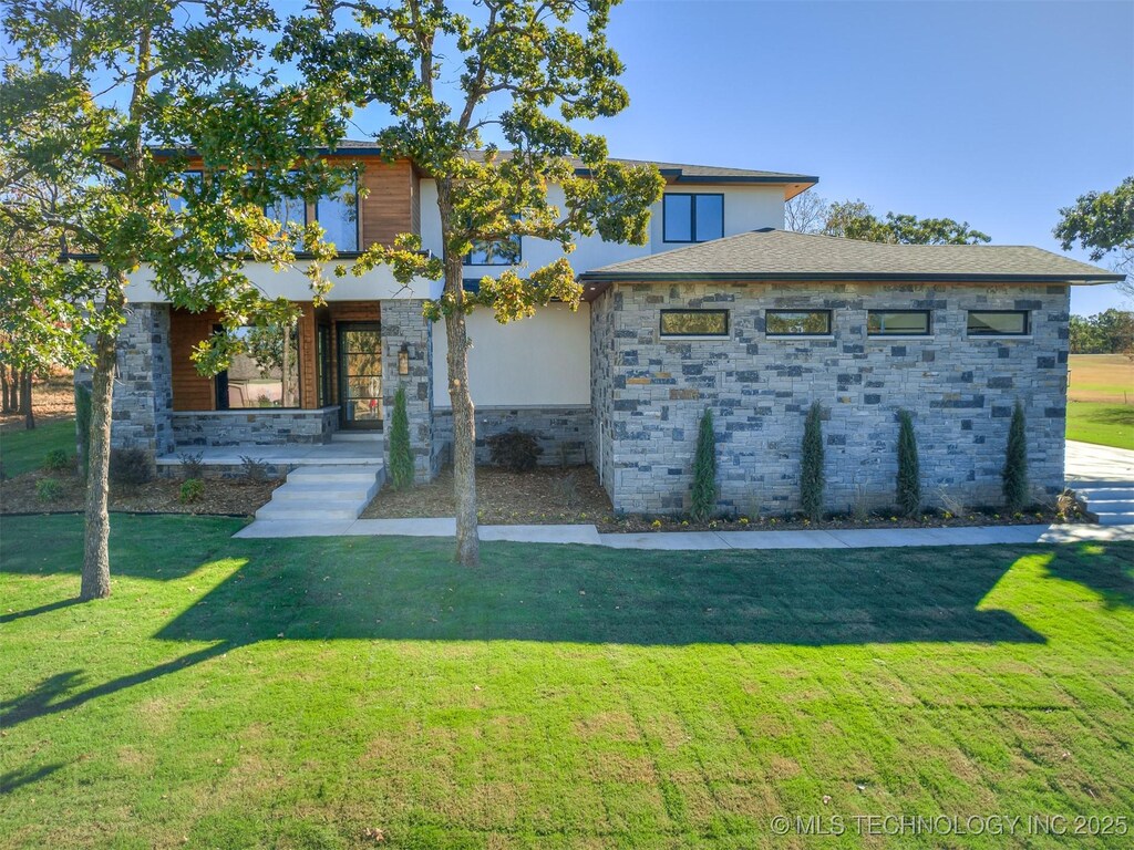 12415 Lakeview Rd, Sperry, OK 74073 - view of front of property with a front yard and stone siding
