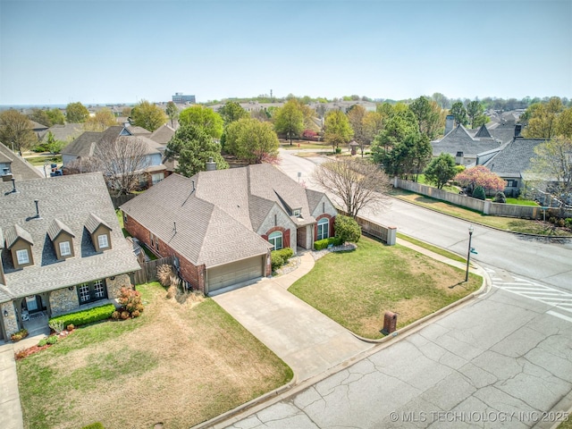 birds eye view of property featuring a residential view