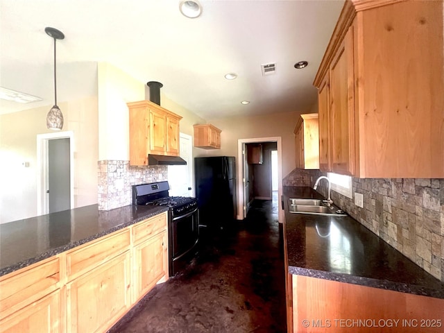 220 Willow Ln, Hartshorne, OK 74547 - kitchen with range with gas cooktop, a sink, under cabinet range hood, dark countertops, and recessed lighting