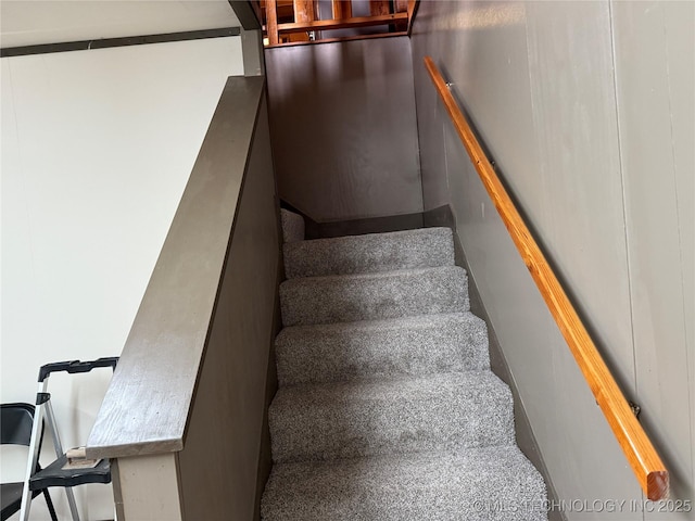 17735 S 75th St E, Warner, OK 74469 - view of staircase