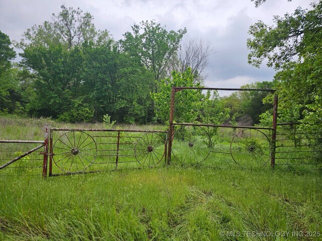 03 246th Rd, Talihina, OK 74571