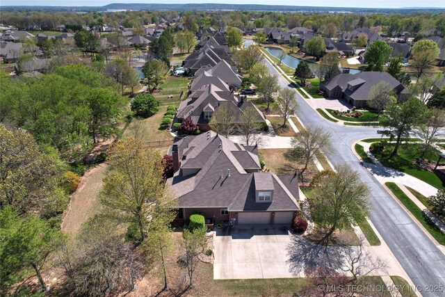 7505 S 4th St, Broken Arrow, OK 74011 - view of property location with nearby suburban area and a large body of water
