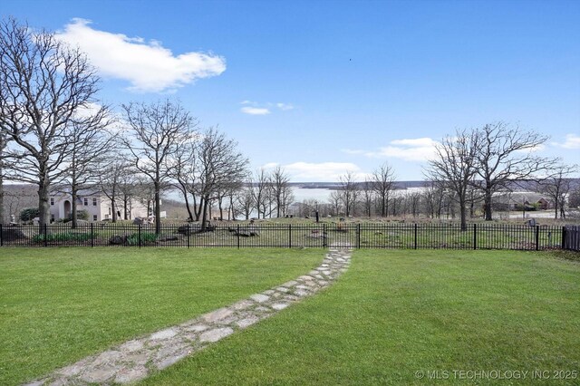 11746 Giorgio Dr, Skiatook, OK 74070 - view of yard featuring fence