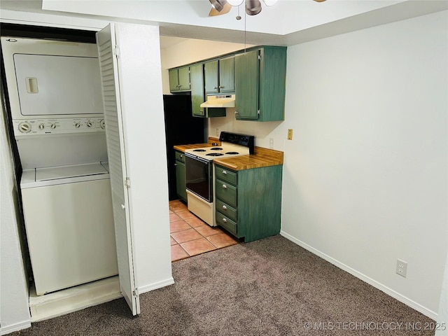 6524 S Memorial Dr Unit 16E, Tulsa, OK 74133 - kitchen with green cabinetry, electric range oven, under cabinet range hood, and estacked washer and dryer