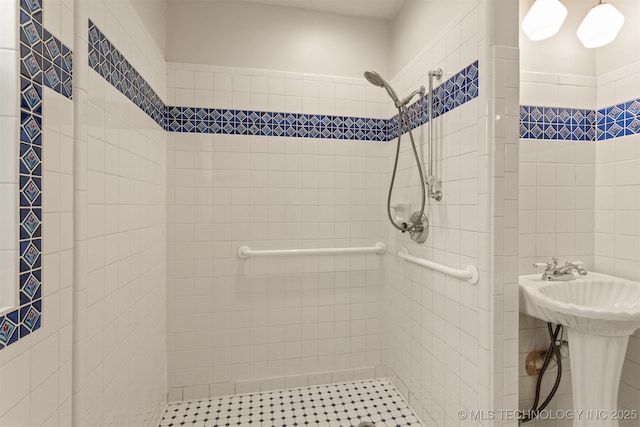 3004 E 49th St, Tulsa, OK 74105 - full bathroom featuring tiled shower and a sink