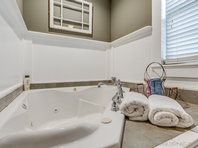 263 Eagles Nest Path, Stigler, OK 74462 - bathroom with a tub with jets