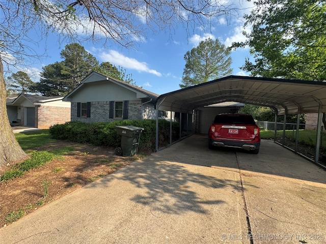 1019 Four Seasons Dr, Durant, OK 74701 - photo 1
