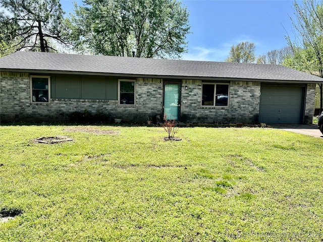 28494 E 139th St S, Coweta, OK 74429 - ranch-style home featuring a garage, a front yard, brick siding, and roof with shingles
