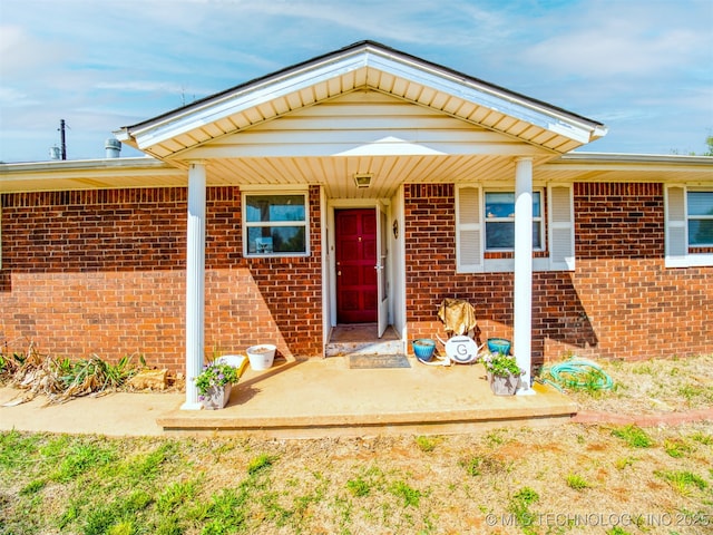 22526 N 2860th Rd, Kingfisher, OK 73750 - entrance to property with brick siding
