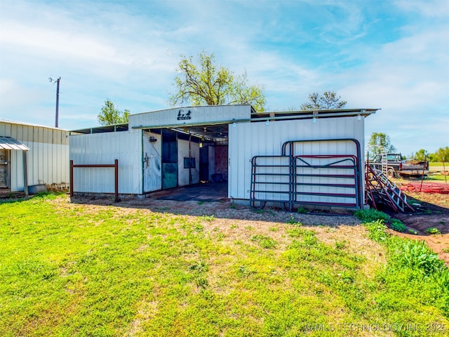 22526 N 2860th Rd, Kingfisher, OK 73750 - view of pole building featuring a yard