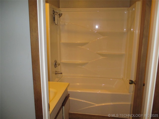 full bath with vanity and tub / shower combination