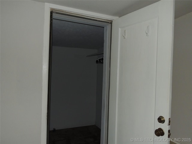 906 S 85th E Ave, Tulsa, OK 74112 - view of hallway