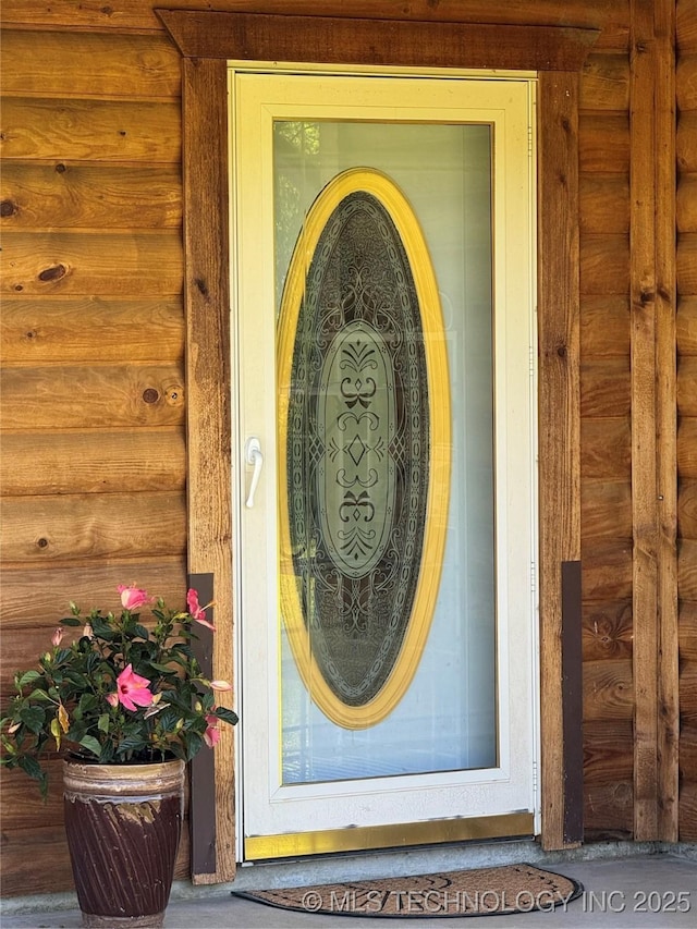 view of exterior entry
