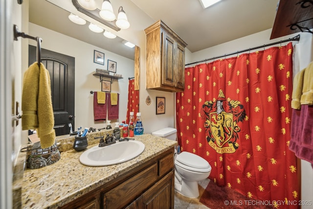 6199 E 144th St N, Collinsville, OK 74021 - full bath with vanity and curtained shower