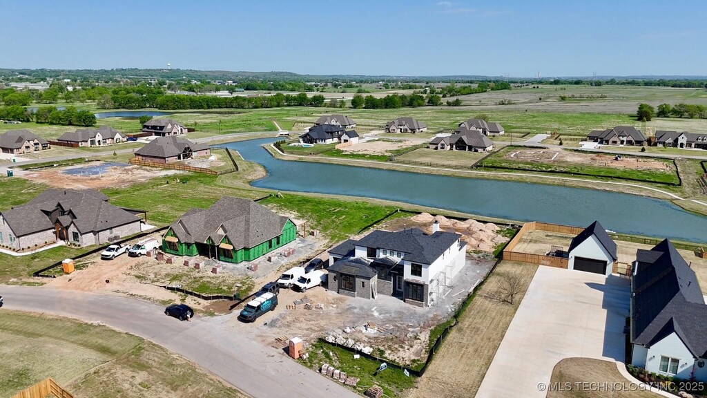 4325 E 179th St S, Bixby, OK 74008 - birds eye view of property with a water view and a residential view