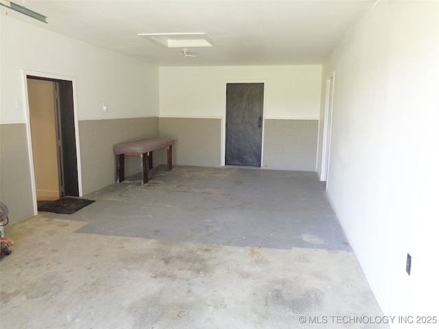 16893 E 116th St N, Owasso, OK 74055 - view of garage