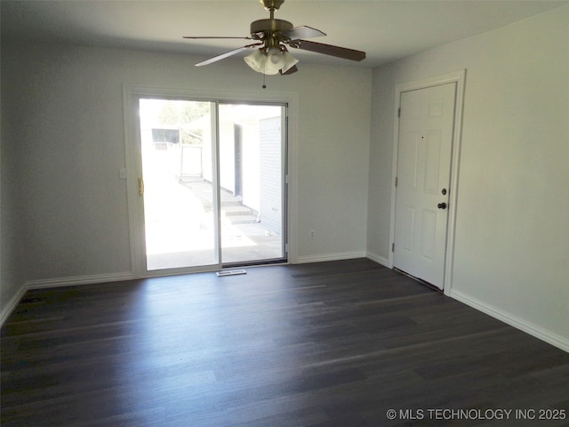 16893 E 116th St N, Owasso, OK 74055 - unfurnished room featuring dark wood-type flooring, baseboards, and a ceiling fan