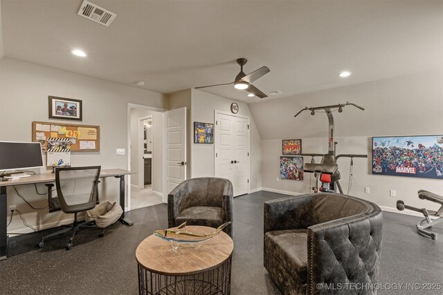 living area with recessed lighting, a desk, baseboards, a ceiling fan, and vaulted ceiling
