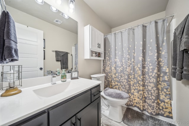 13010 E 125th Pl N, Collinsville, OK 74021 - full bathroom featuring vanity and a shower with shower curtain