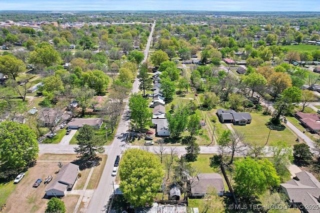 401 S Brewer St, Vinita, OK 74301 - drone / aerial view featuring a residential view