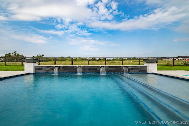 pool with fence