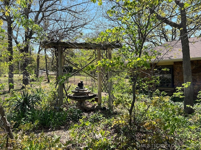 1380 N Lakeview Ave, Mannford, OK 74044 - view of yard