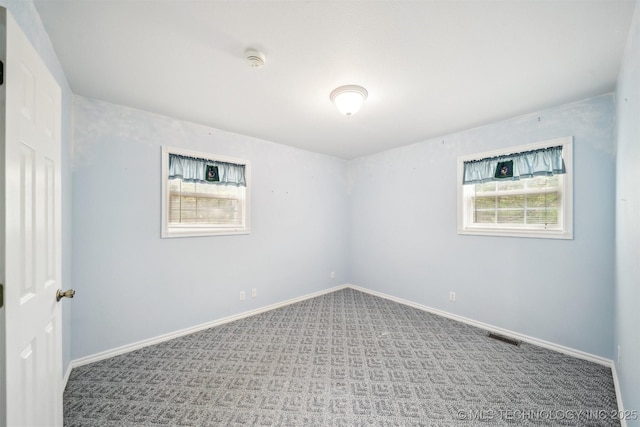 857 Bayshore Dr, Sand Springs, OK 74063 - empty room featuring carpet, baseboards, and a smoke detector