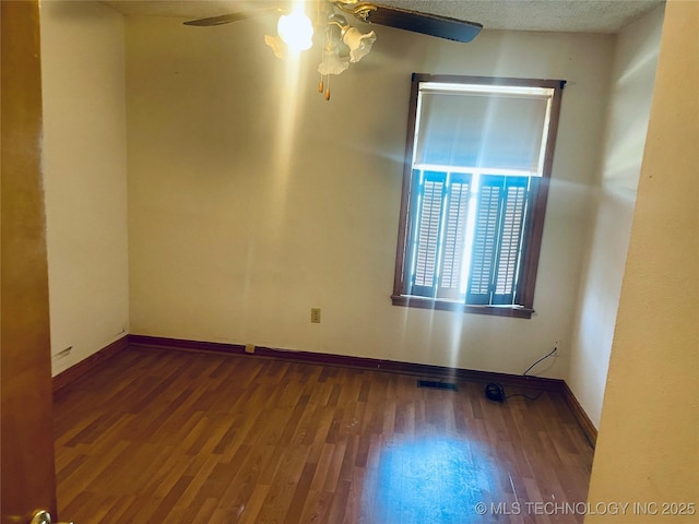 109 Ash Ave, Fort Gibson, OK 74434 - empty room featuring wood finished floors, visible vents, baseboards, and ceiling fan