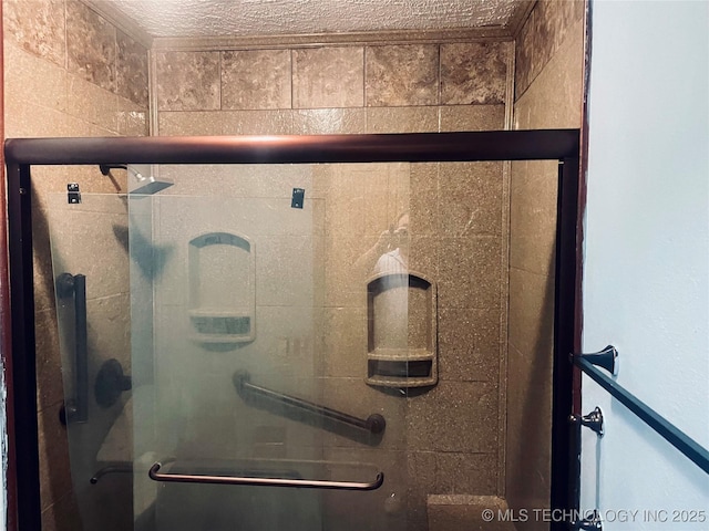 109 Ash Ave, Fort Gibson, OK 74434 - interior details with a shower stall