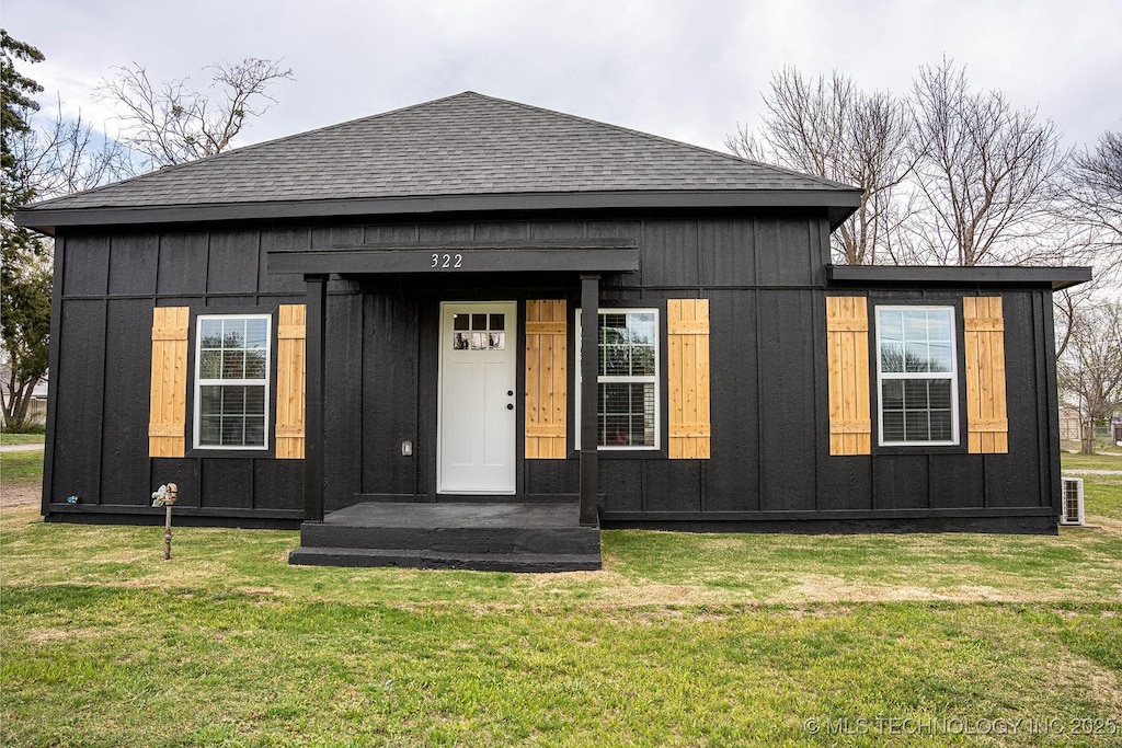 322 W Seneca St, Nowata, OK 74048 - photo 1