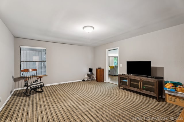 501 E Yuma Dr, Broken Arrow, OK 74011 - sitting room featuring carpet flooring