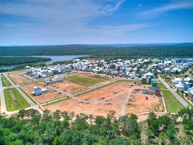 64 Hill St, Carlton Landing, OK 74432