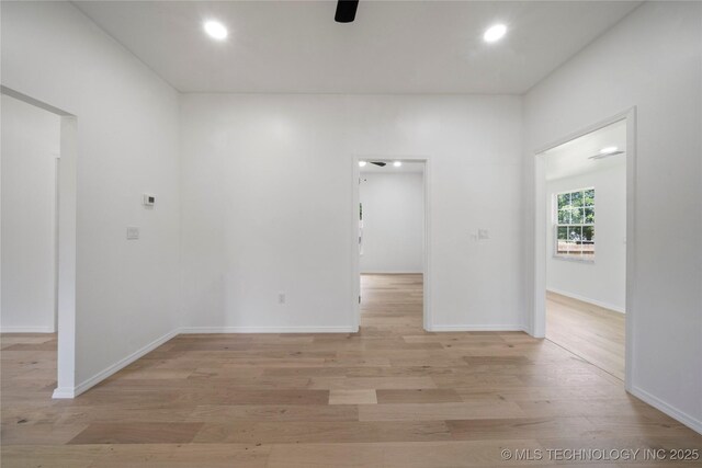 1910 E Marshall Pl, Tulsa, OK 74110 - empty room featuring light wood-type flooring, recessed lighting, baseboards, and ceiling fan