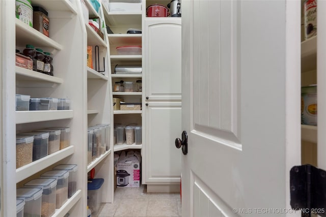 5905 W Charleston St, Broken Arrow, OK 74011 - view of pantry